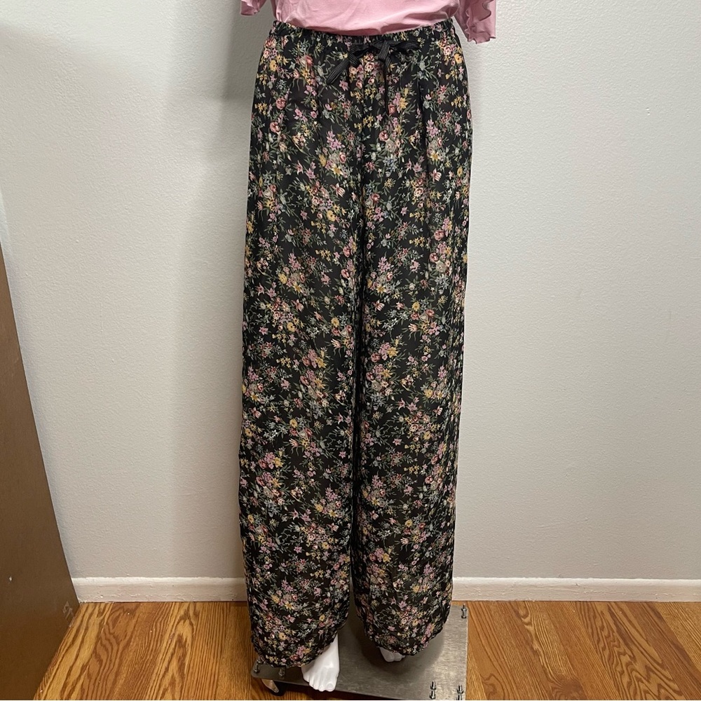 Vintage Womens Pants Medium Black Floral Sheer Necessary Objects High Waist Crop